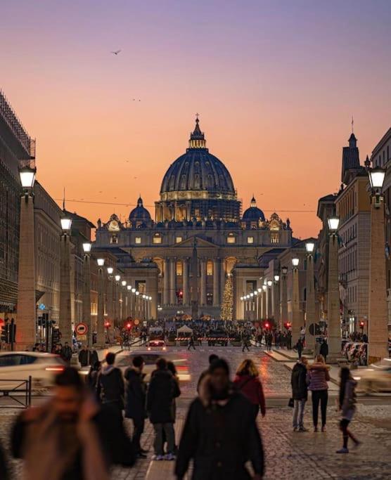Home Holiday Rome - Basilica San Pietro Exterior photo